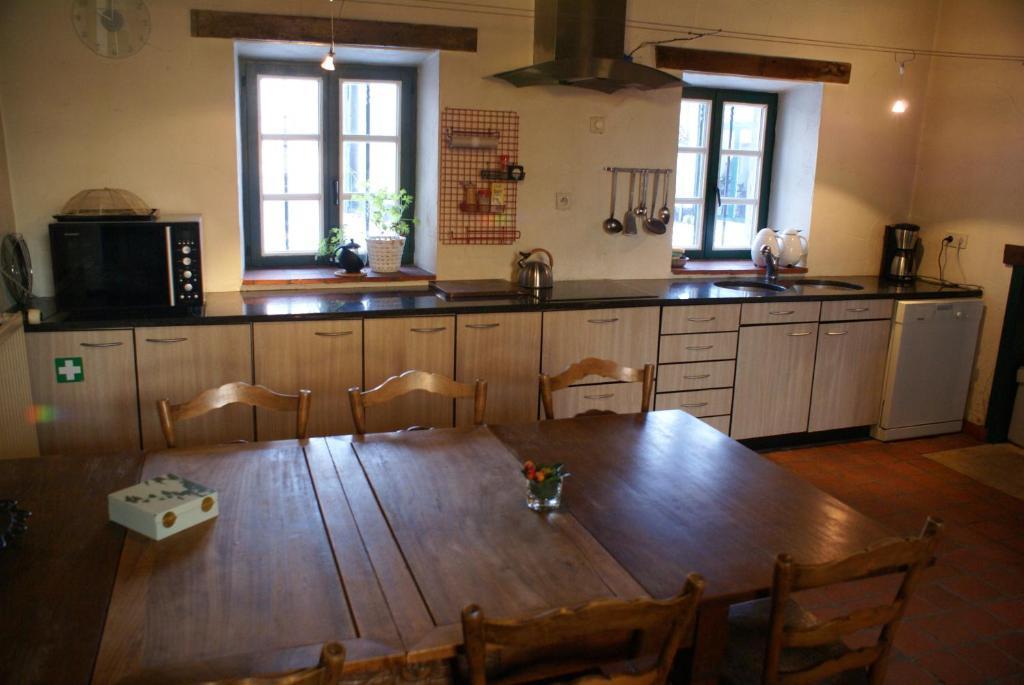B&B De Metstermolen Sint-Truiden Ruang foto